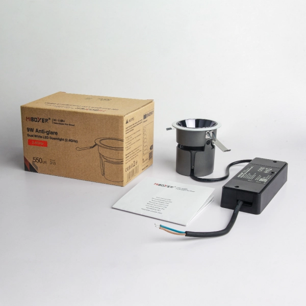 FUT078 - Downlight głęboko antyodblaskowy, 9W RGB+CCT (2,4 GHz)